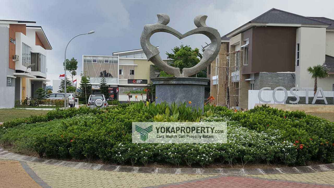 Dijual Rumah Costarica Boulevard  Yoka Property